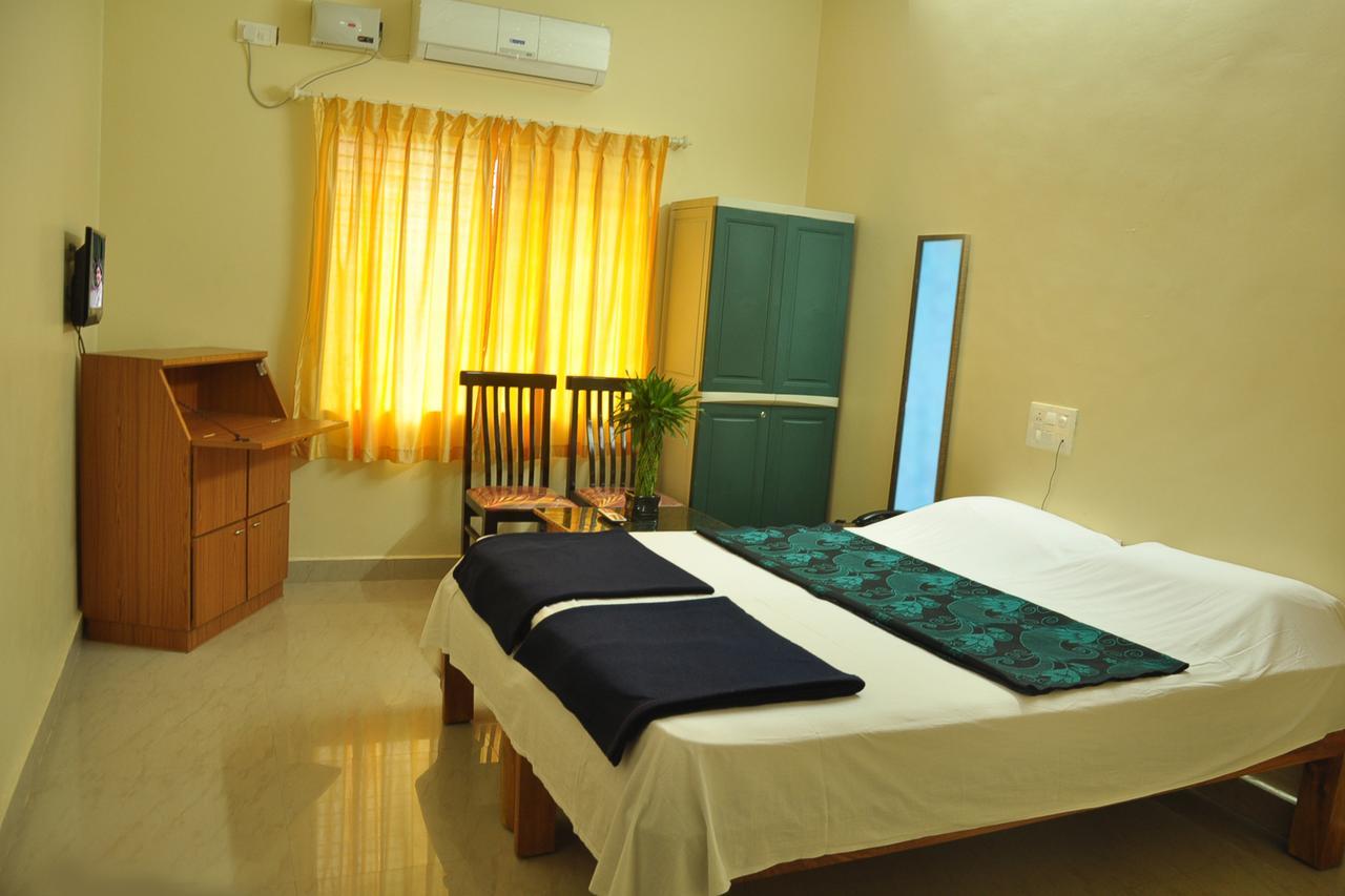 Dhenu Atithya Hotel Māvalli Buitenkant foto