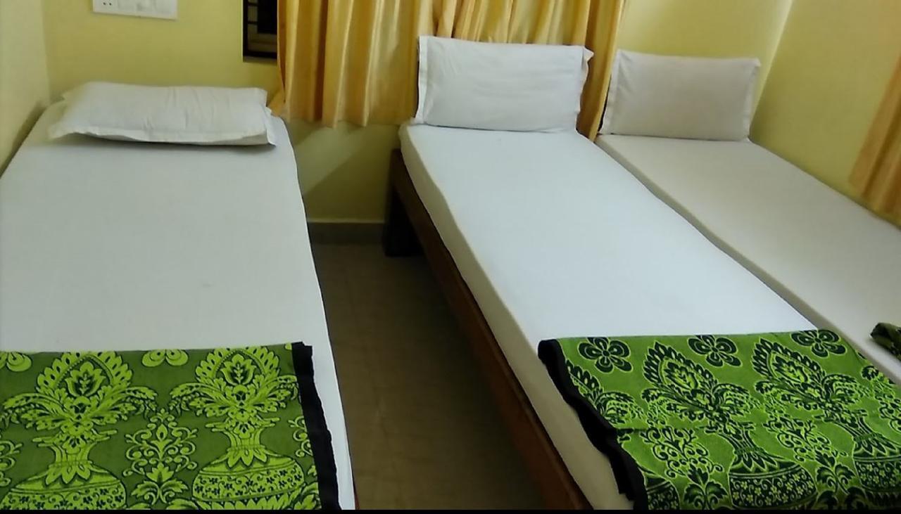 Dhenu Atithya Hotel Māvalli Buitenkant foto