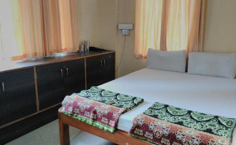 Dhenu Atithya Hotel Māvalli Buitenkant foto